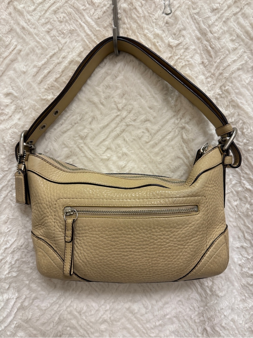 Coach Beige Pebbled Leather Shoulder Factory Bag